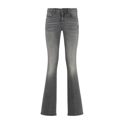 DIESEL 1969 D-EBBEY JEANS
