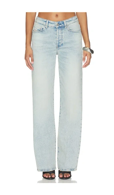 Diesel 1971 D-sent L.32 Trousers In Blue