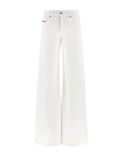 Diesel 1978 D-akemi Flared Jeans In White