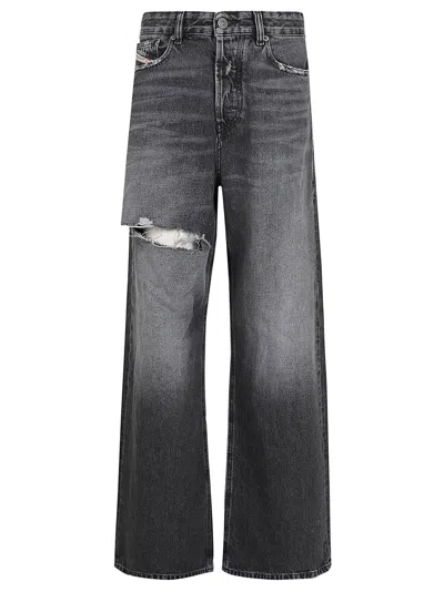 Diesel 1996 D-sire Low-rise Wide-leg Jeans In Gray