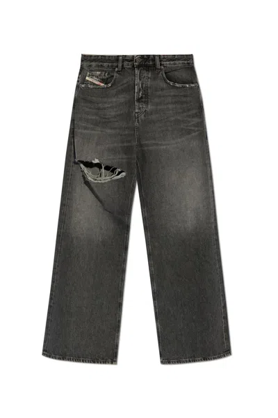 Diesel 1996 D-sire Distressed Flared Jeans In Nero