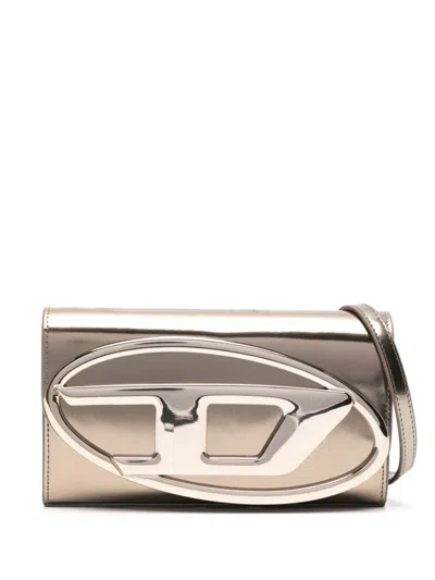 Diesel Sleek And Stylish Wallet Design In Gold