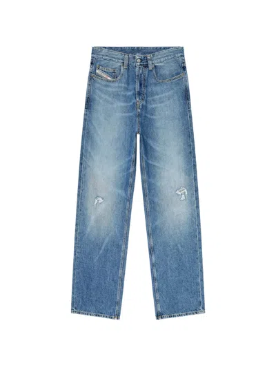 Diesel 2001 D-macro Relaxed-fit Distressed-details Denim Jeans In Blue