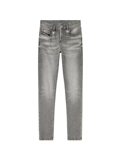 Diesel 2019 D-strukt Slim-fit Jeans In Gray