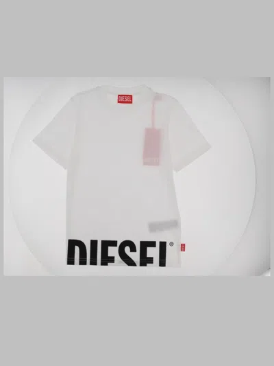 Diesel Boys Logo Graphic T-shirt In White