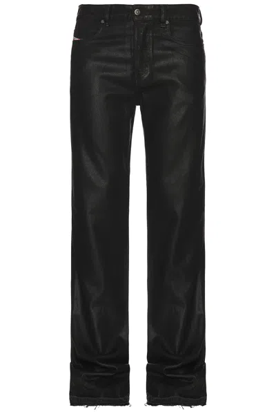Diesel Buck Pants In Black