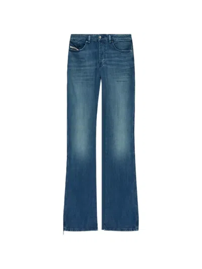Diesel Buttonned Jeans In Blue