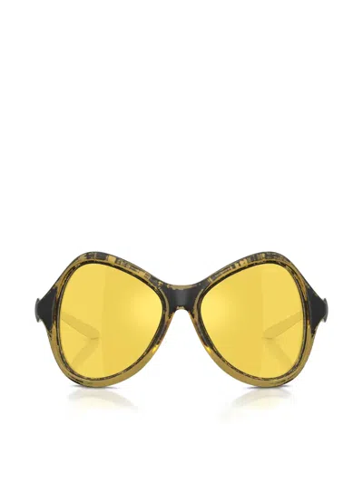 Diesel Cat-eye Frame Sunglasses In Yellow