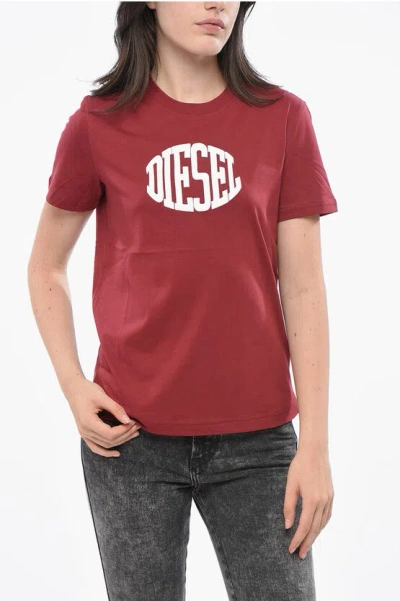 Diesel Crew Neck Cotton T-shirt With Embossed Logo Grösse Xs In Red
