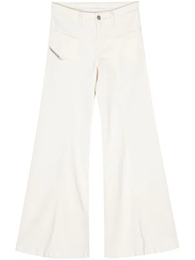 Diesel D-akii Mid-rise Flared Jeans In White