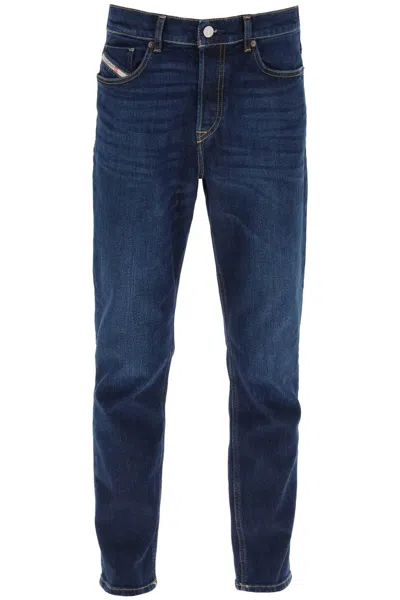 Diesel D-fining 09b90 Tapered Fit Jeans In Blue