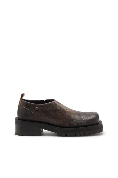 Diesel D-texan-zipped Shoes In Distressed Crackled Suede In Brown