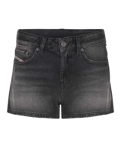 DIESEL DIESEL  "DE-YUBA" SHORTS