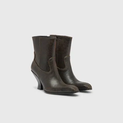 Diesel D-luffy-ankle Boots In Crackled Leather In Brown