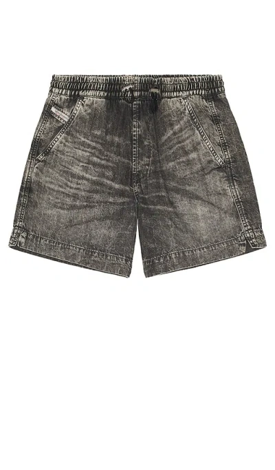 Diesel D-tenni Short In Gray