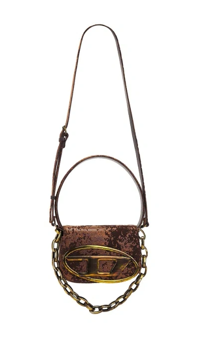 Diesel Faux Fur Logo Shoulder Bag In 브라운