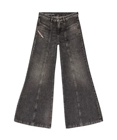 Diesel Flare Jeans D-akii 007z2 In Black