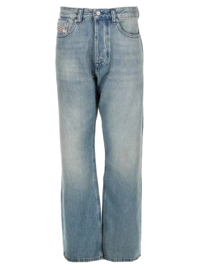 Diesel Relaxed 1980 D-eeper Cotton Jeans In Blue