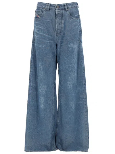 Diesel Relaxed Wide Leg Jeans Five Pocket Design In Blue