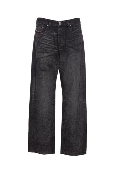Diesel Relaxed Fit Wide Leg Trousers With Pockets In Gray