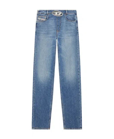 Diesel Logo-plaque Straight-leg Jeans In Blue