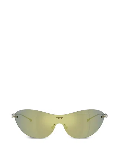 Diesel Logo-plaque Cat-eye Sunglasses In Burgundy