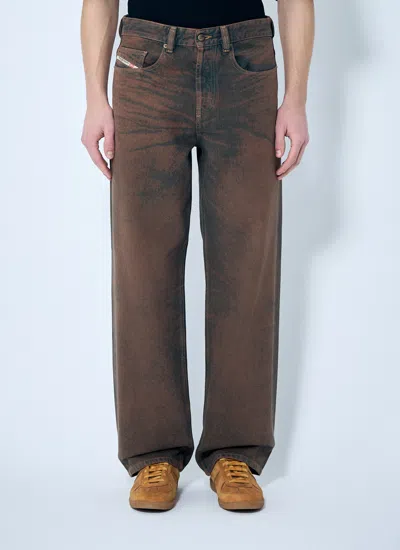 Diesel Men 2001 D-macro-s3 Jeans In Brown
