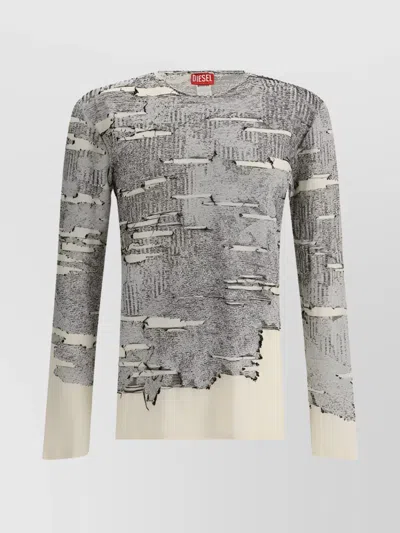 Diesel Modern Crew Neck Sweater With Unique Texture In White