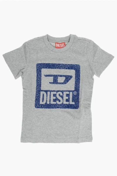 Diesel Red Tag Solid Color Tvachi T-shirt With Crackled Logo In Gray