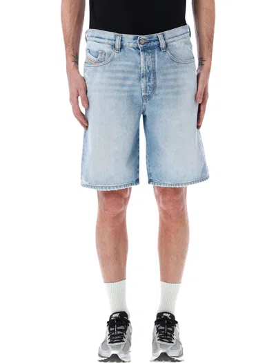 Diesel Regular Fit Knee-length Denim Shorts In Blue