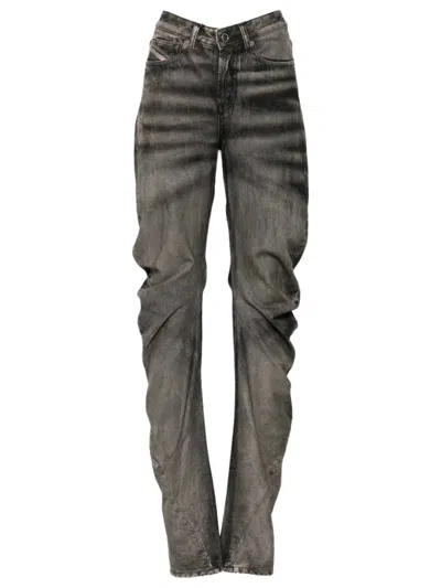 Diesel Regular Fit Mid-rise Tapered Leg 5-pocket Jeans In Black