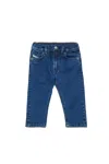 Diesel Regular Jeans Medium Blue Wash In Blue