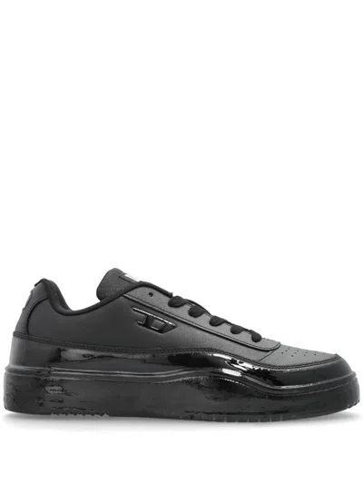 Diesel S-tracker-d Sneakers In Black