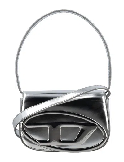 Diesel 1dr Shoulder Bag In Mirrored Leather Color Silver