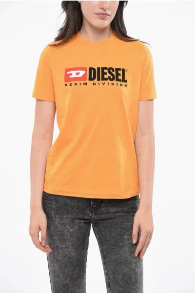 Diesel Solid Color T-reg-div Crew-neck T-shirt With Embossed Logo Grösse Xs In Orange