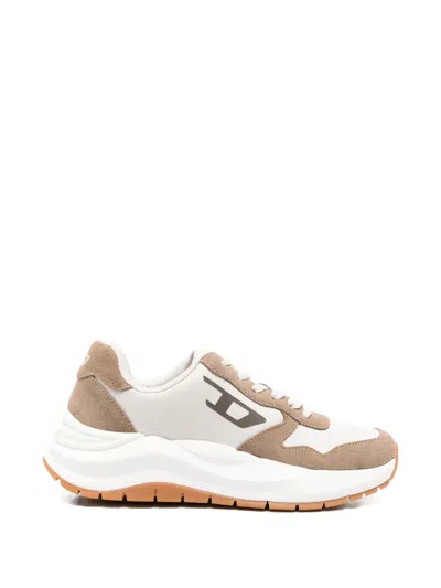 Diesel S-speedy Logo-detail Panelled Sneakers In Brown