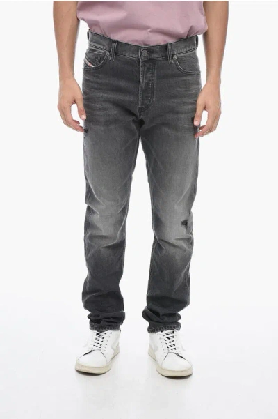 Diesel Straight-leg D-sark Denims With Distressed Detail L.32 In Black