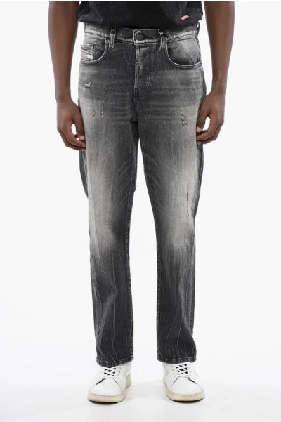 Diesel Straight Leg Regular Fit 2020 D-viker-r Jeans 19cm L.32 In Gray