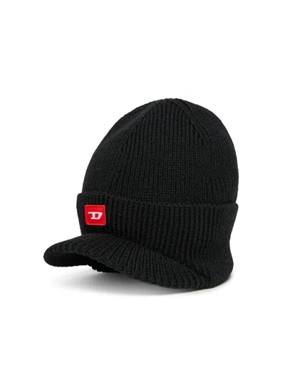 Diesel Stylish Mini Hat For Boys - Perfect For Fall 2025 In Multicolour