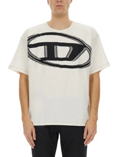 Diesel T-shirt With Maxi Oval D In White