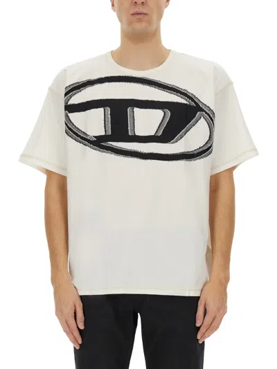 DIESEL T-SHIRT WITH MAXI OVAL D