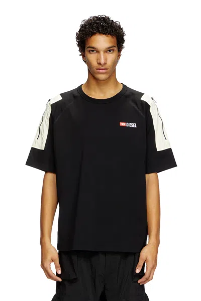 Diesel T-shirt With Patch Pocket Detail In Black