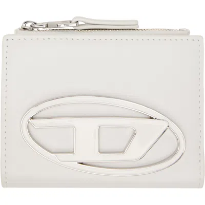 Diesel White Logo Plaque Small Leather Wallet In T1003