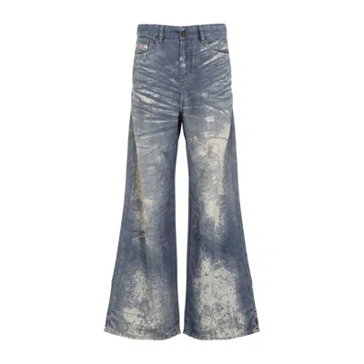 DIESEL DIESEL WIDE-LEG JEANS WITH DISTRESSED FINISH AND COTTON BLEND