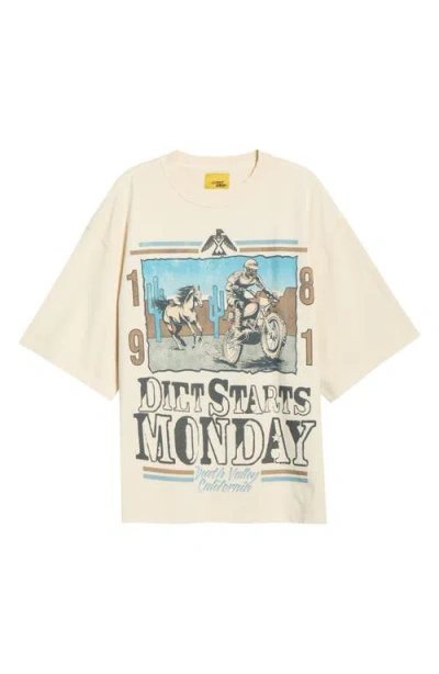 Diet Starts Monday '81 Racing Cotton Graphic T-shirt In White