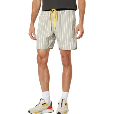 Diet Starts Monday Shorts Men's Gray White Pinstripe Drawstring Waist Frog265 In Green
