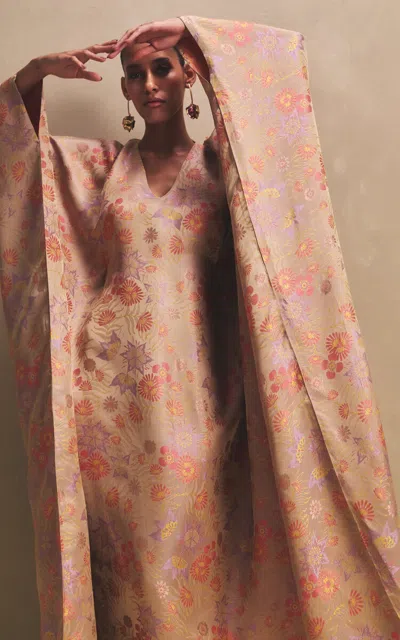 Dima Ayad Moda Operandi In Multi