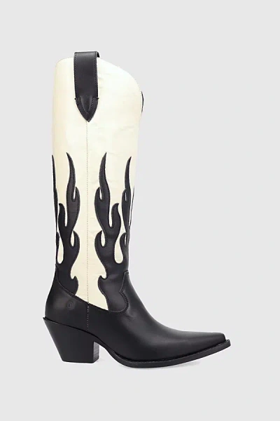 Dingo Burnin' Love Leather Boot In Black, Women's At Urban Outfitters