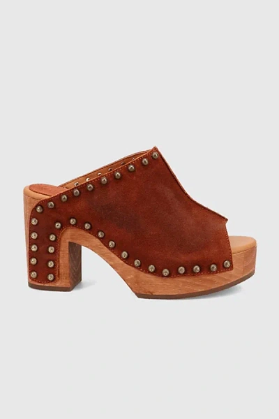 Dingo Echo Wooden Platform Sandal In Russet, Women's At Urban Outfitters In Brown