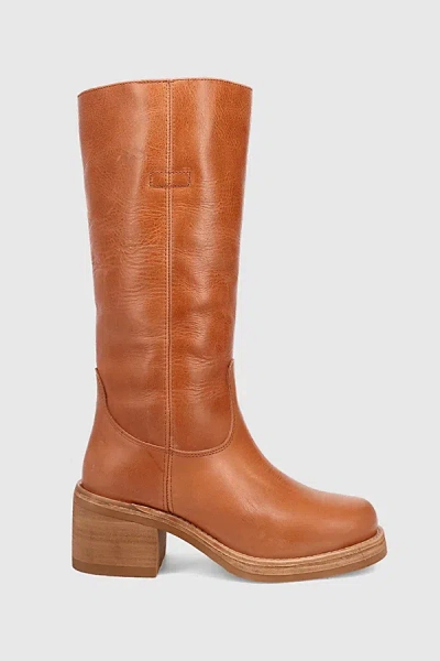 Dingo Vagabond Leather Boot In Tan, Women's At Urban Outfitters In Brown
